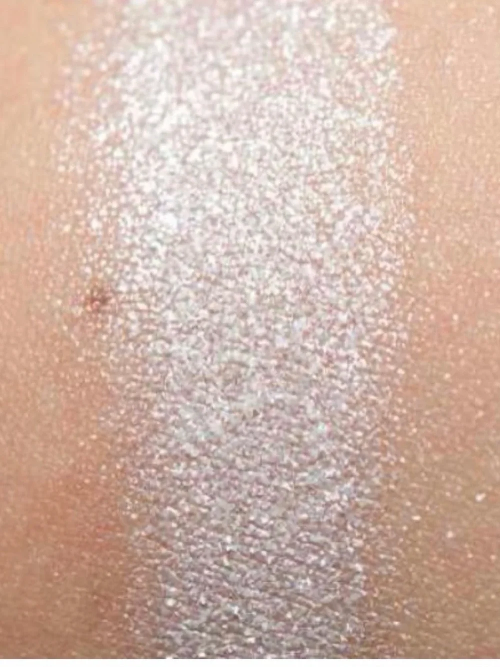 MAC Cosmetics Silver Eyeshadow Single